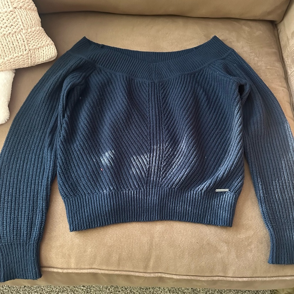 Abercrombie & Fitch Off-the-Shoulder Navy Sweater